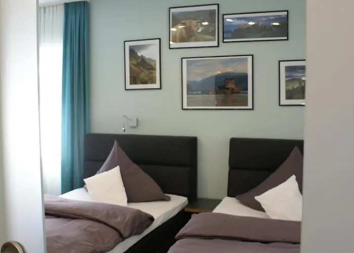 酒店 Storchen 莱茵费尔登